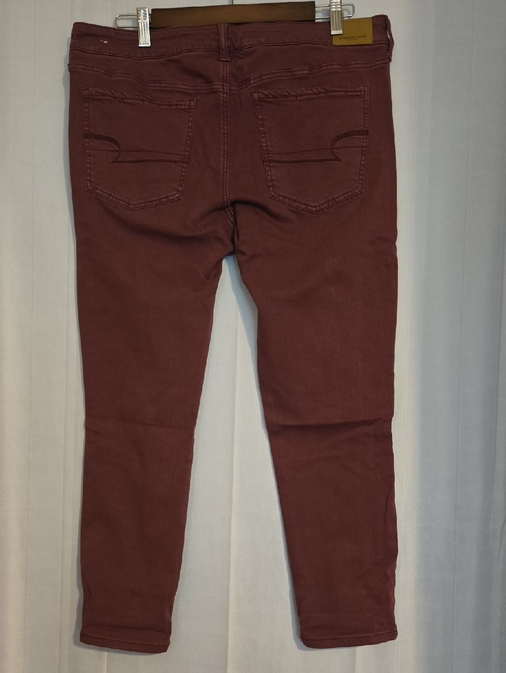 American Eagle Burgundy Low Rise Jeggings Sz 16 Short NWOT - Picture 5 of 7